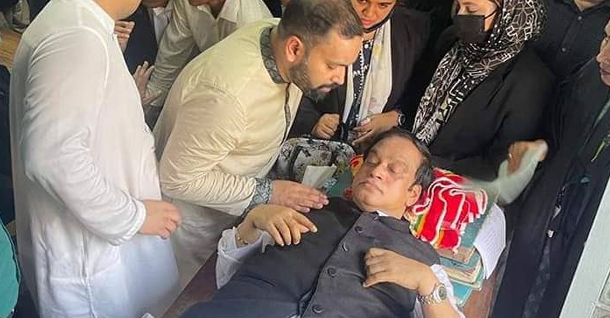 আদালতে অসুস্থ হয়ে পড়েন হাজী সেলিম