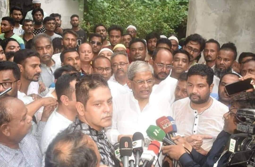 নারায়ণগঞ্জে সংঘর্ষে নিহত শাওনের বাড়িতে মির্জা ফখরুল