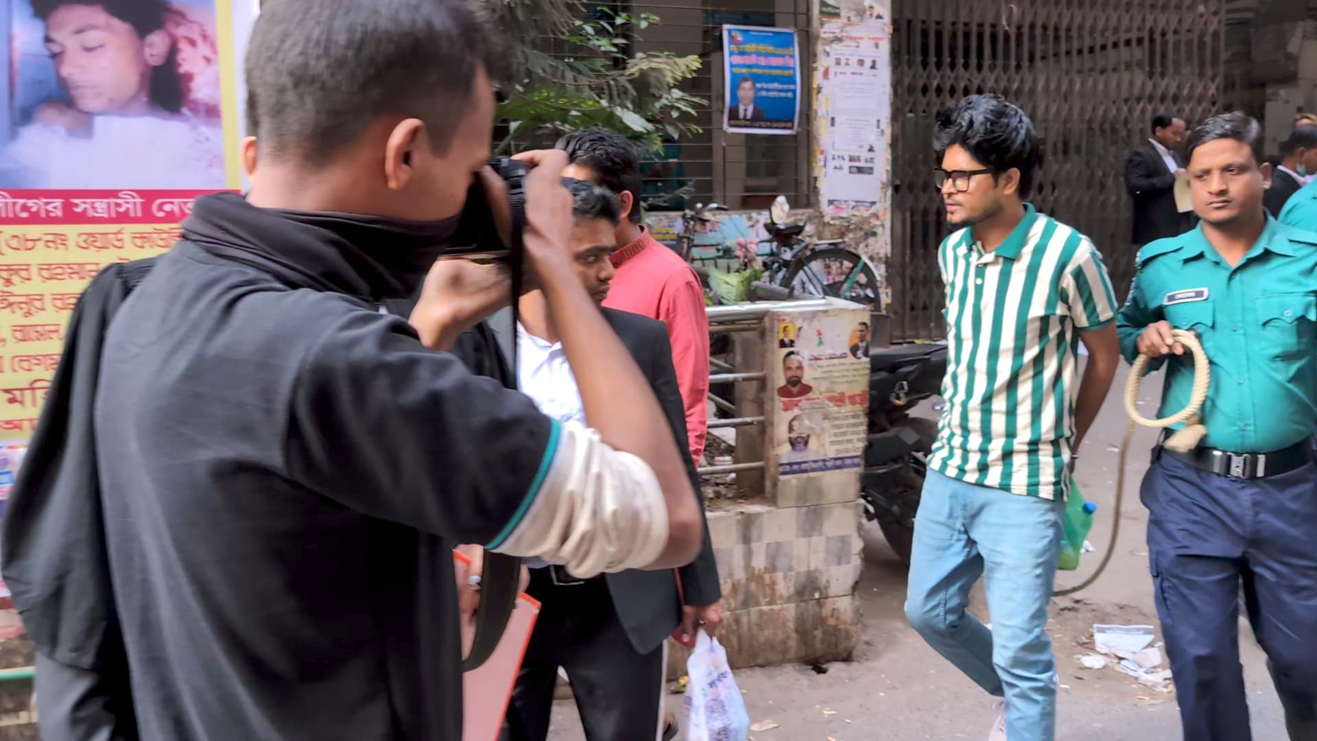যৌতুকের দাবিতে মারধর, স্ত্রীর মামলায় কারাগারে স্বামী রাসেল