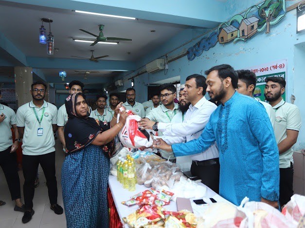 মেহেরপুর ভাবনার ঈদ উপহার বিতরণ