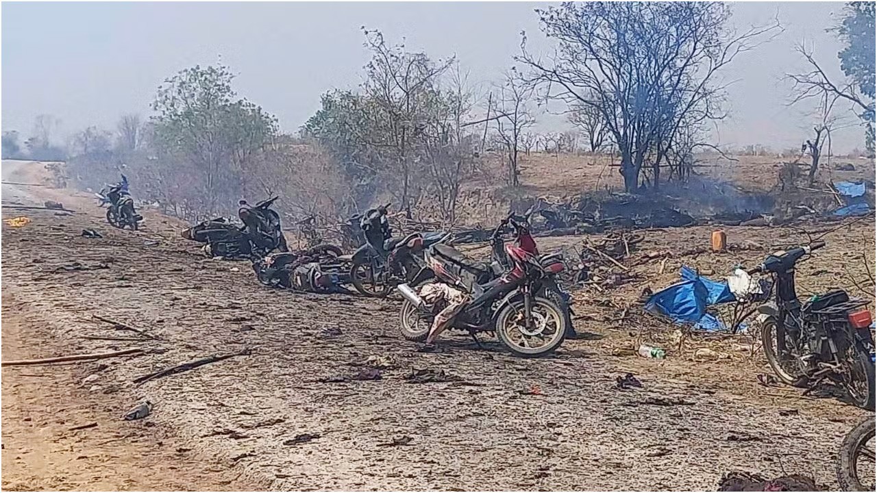 মিয়ানমারে বৌদ্ধদের উৎসবে জান্তার বোমা হামলা, নিহত ৪০