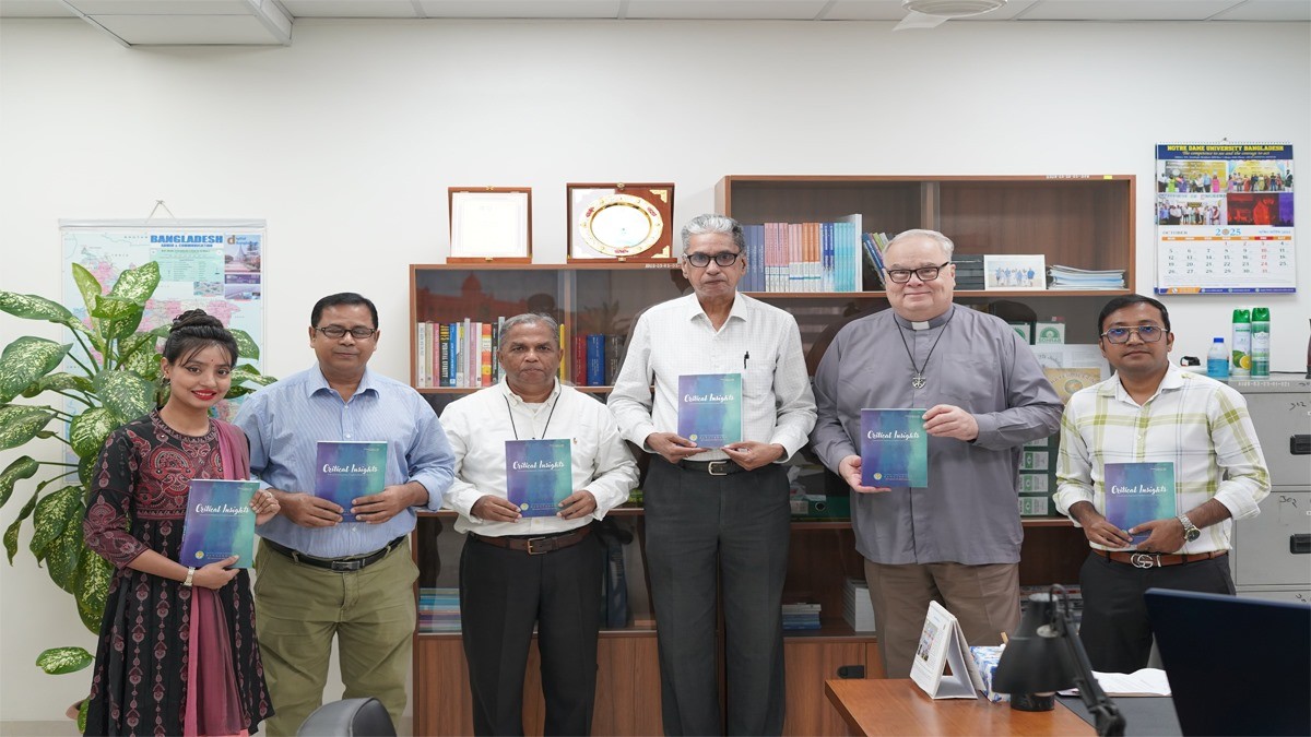 নটর ডেম বিশ্ববিদ্যালয়ে গবেষণাধর্মী ‘ক্রিটিক্যাল ইনসাইটস’-এর ৪র্থ সংখ্যা প্রকাশ