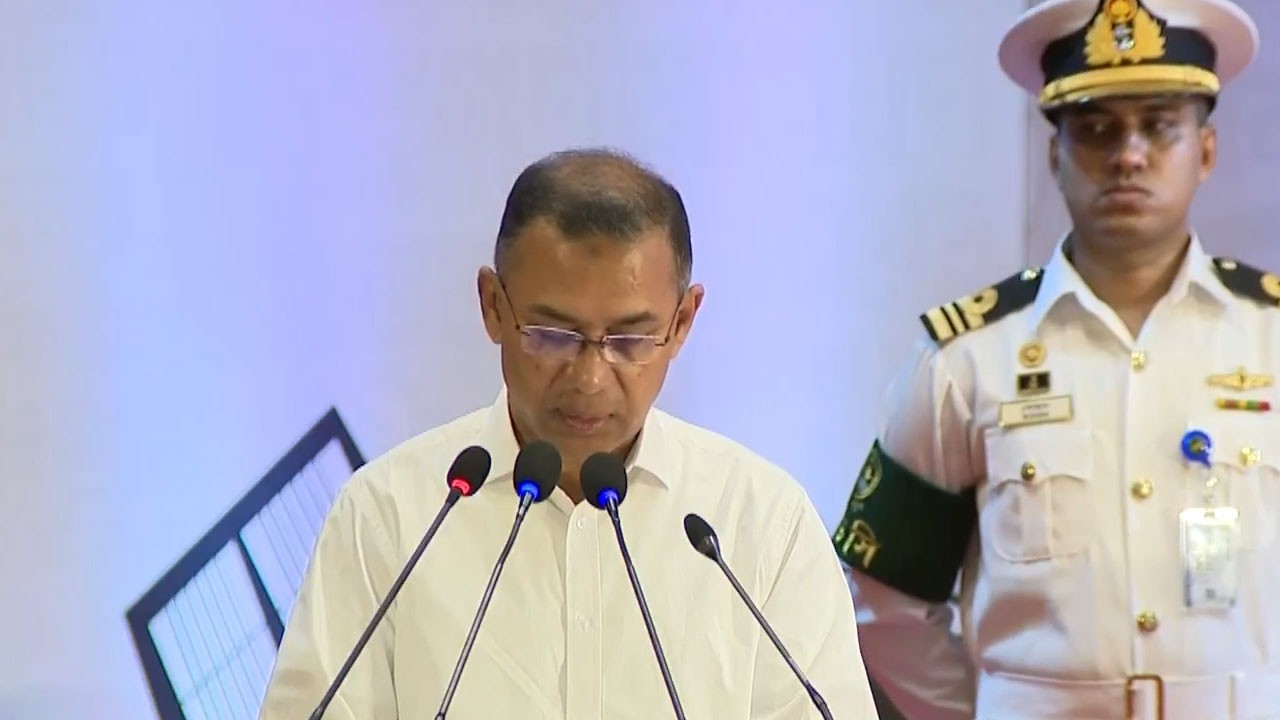 রাষ্ট্র তার প্রয়োজনেই গুণী মানুষদের সম্মানিত করে