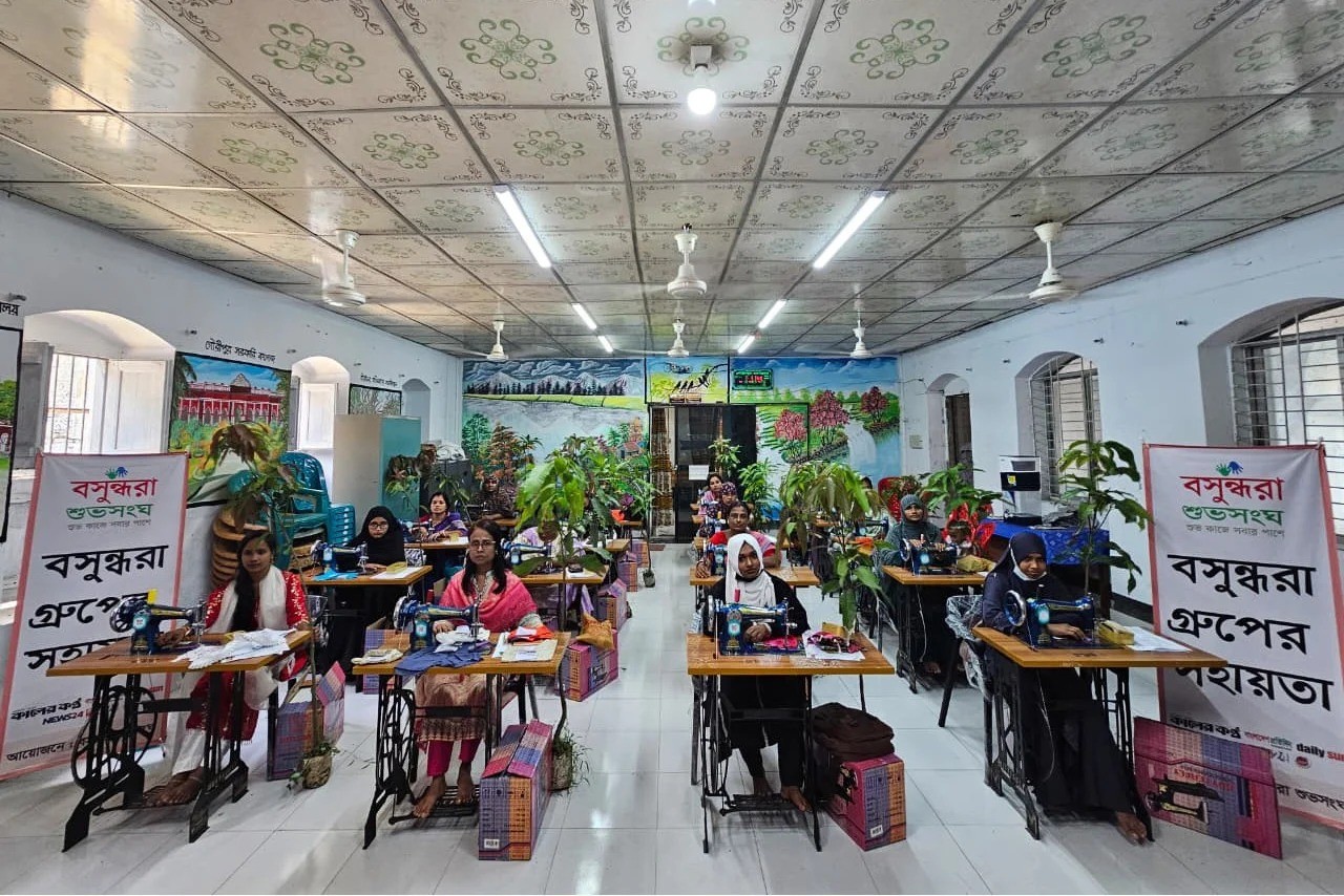 বসুন্ধরা গ্রুপের উদ্যোগে স্বাবলম্বী হওয়ার পথে গৌরীপুরের ২০ নারী
