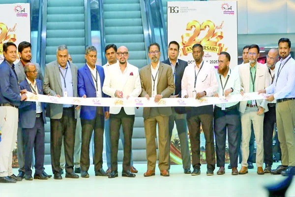 নানা আয়োজনে বসুন্ধরা সিটির ২২তম প্রতিষ্ঠাবার্ষিকী উদ্যাপন